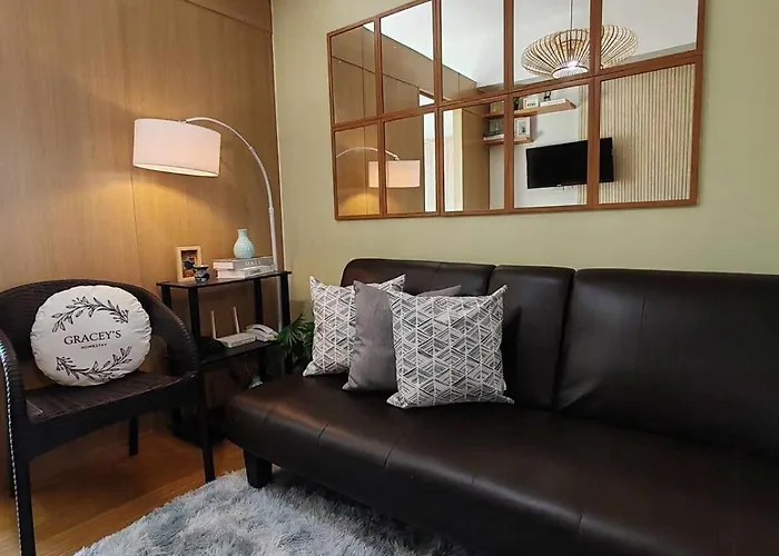 Cozy Fully Furnished 1br Near Bgc & Airport Apartment *